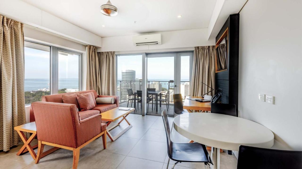 Oaks Darwin Elan Hotel מראה חיצוני תמונה