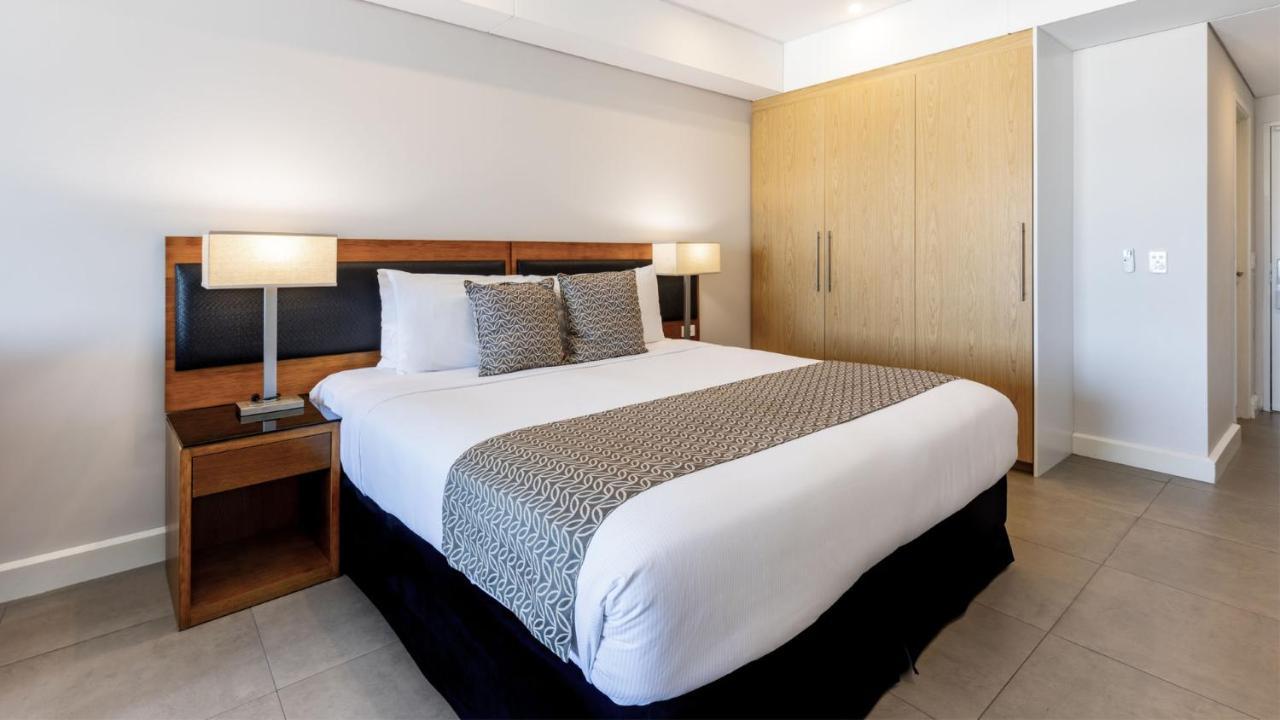 Oaks Darwin Elan Hotel מראה חיצוני תמונה