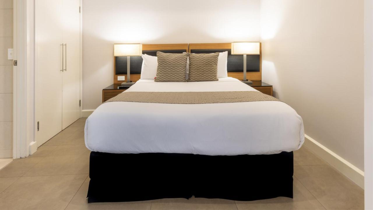 Oaks Darwin Elan Hotel מראה חיצוני תמונה
