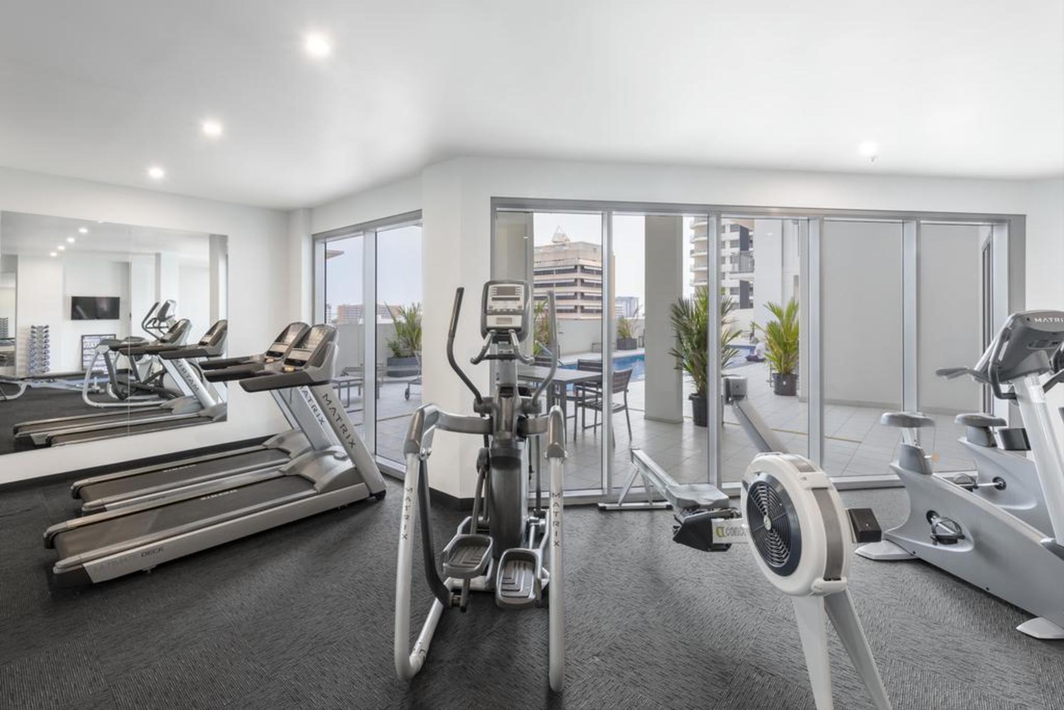 Oaks Darwin Elan Hotel מראה חיצוני תמונה