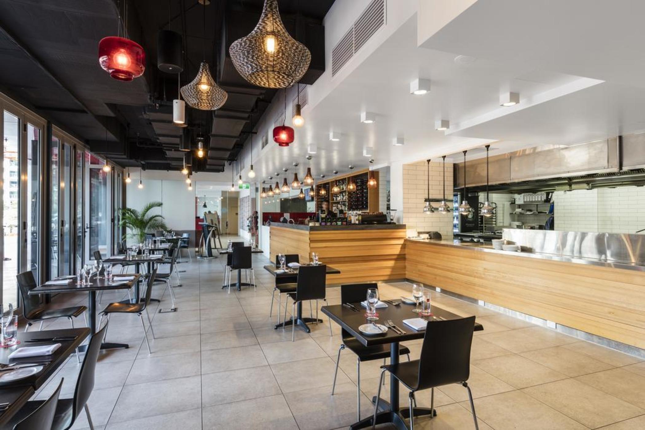 Oaks Darwin Elan Hotel מראה חיצוני תמונה